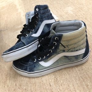 Denim Vans clean, slight scuff on front sole